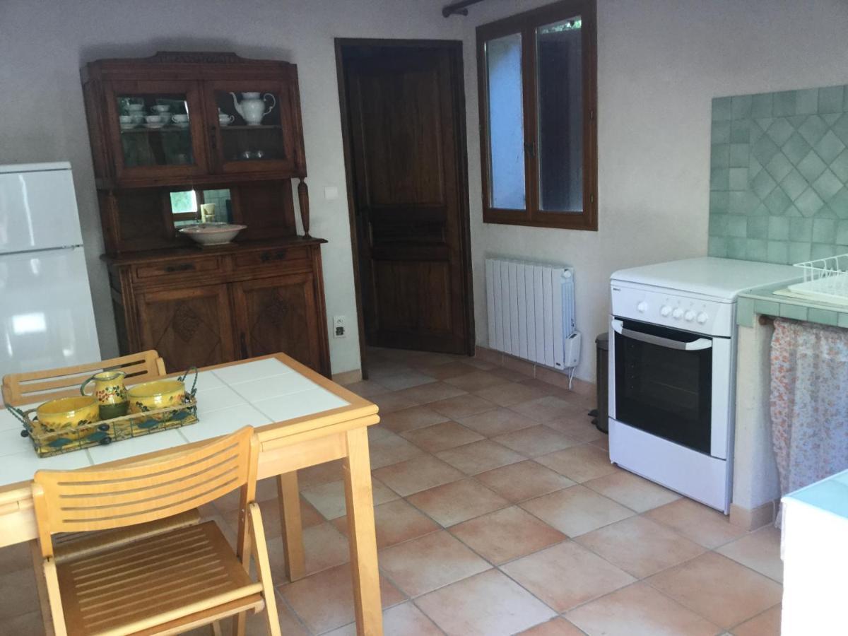 Appartement Dans Un Mas Provencal Istres Bagian luar foto